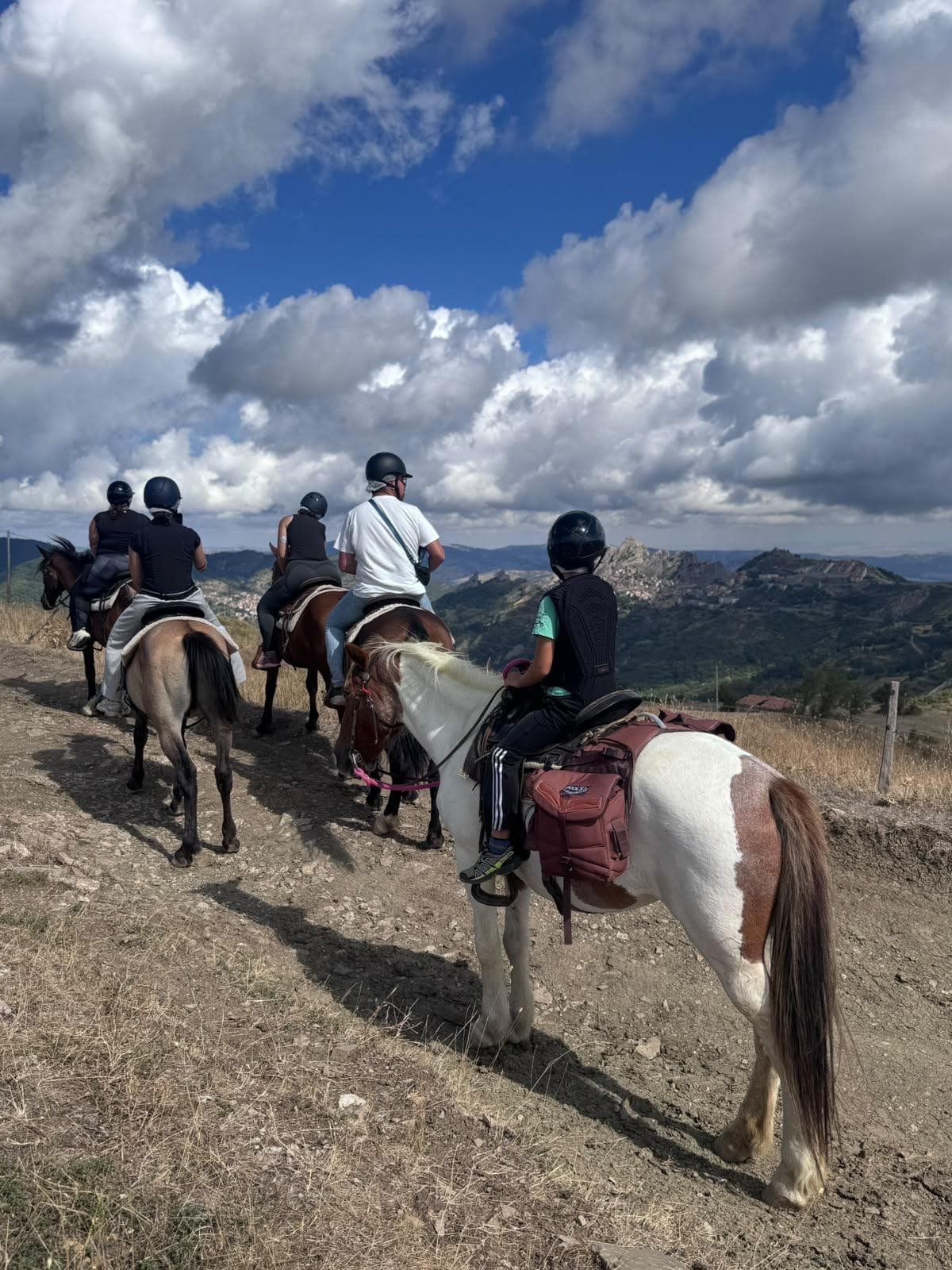 Horseback ride with Dolomiti a Cavallo